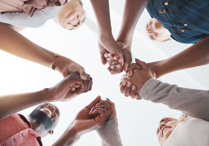 Securing community support for economic growth initiatives